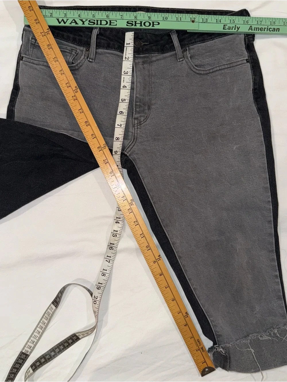 Levi’s 311 Black Gray Color Block Jorts Punk Goth Alt Denim Shorts 31 Skater